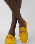 MOCCASINS WITH CLAMP